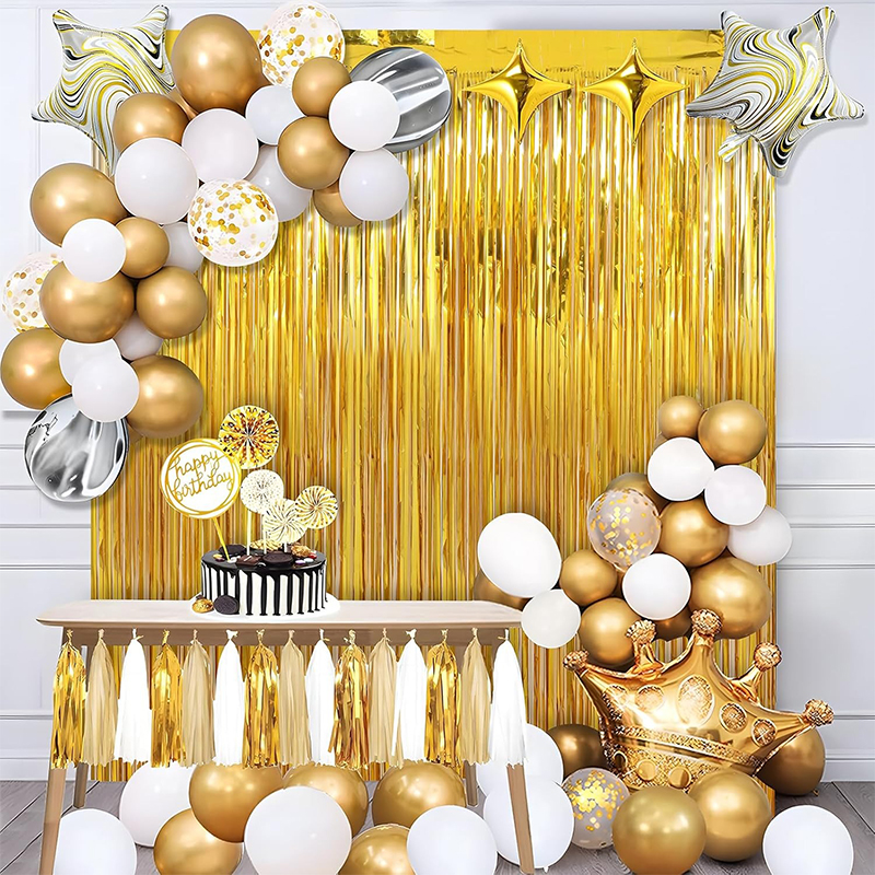 2M Glitter Gold Tinsel Fringe  - Home Bargains のレビューと価格