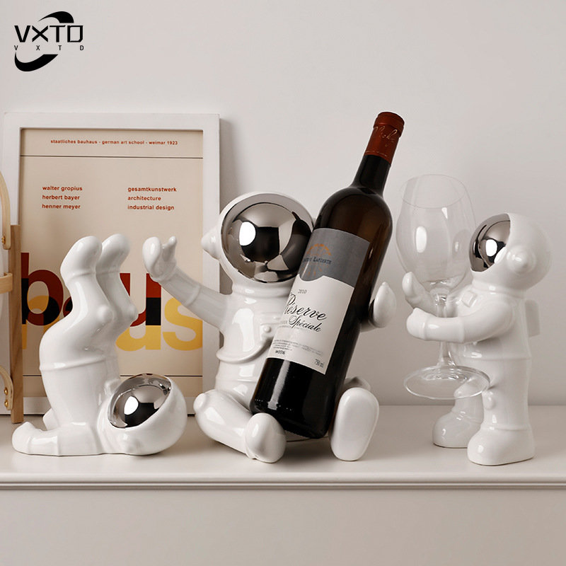 Nordic Ceramic Astronaut Wine  - Home Bar Setup のレビューと価格